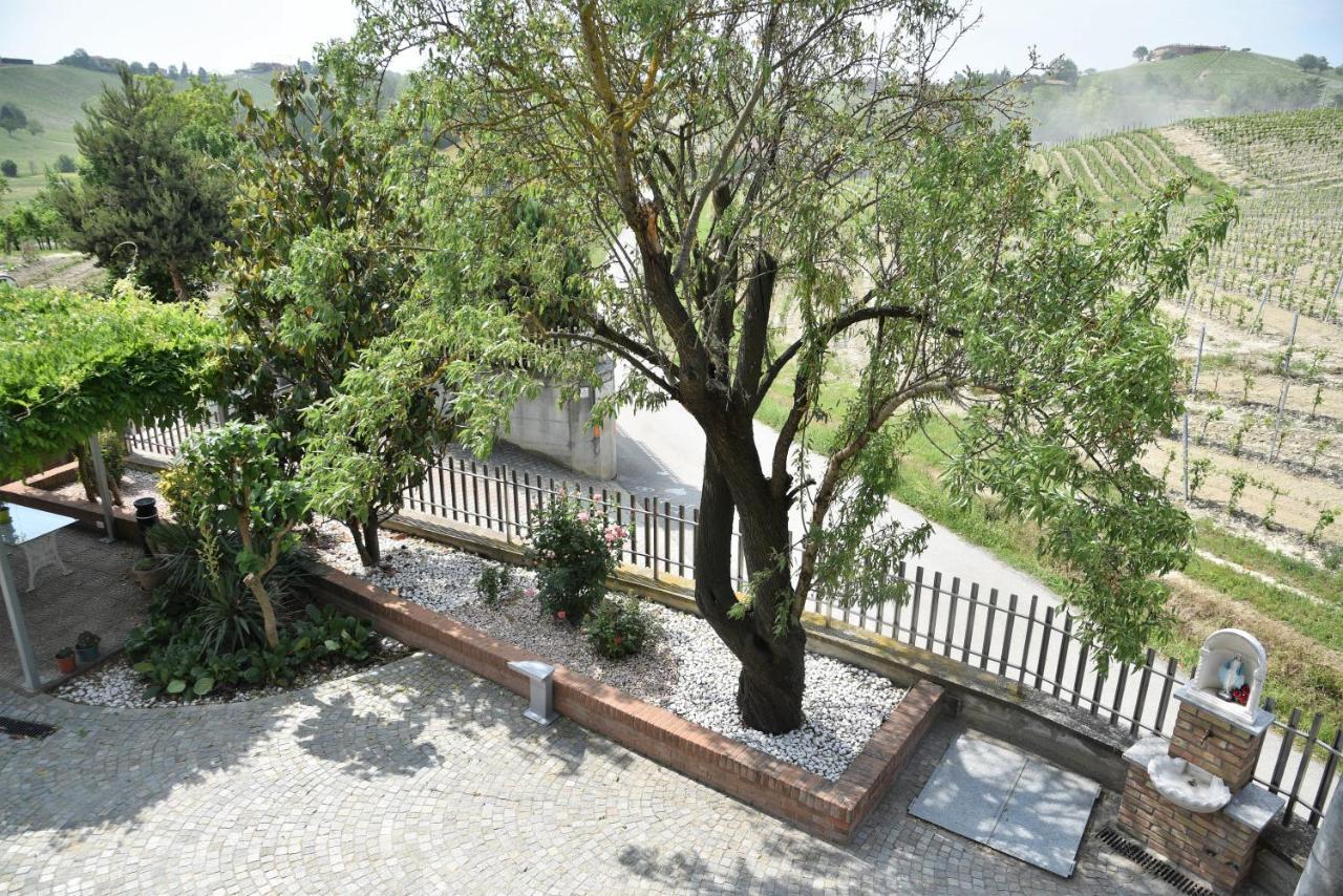 Agriturismo "Le Giustizie" Villa Agliano Terme Eksteriør billede